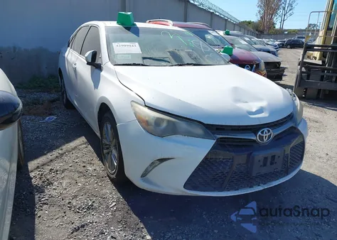 2017 Toyota Camry Se z USA, uszkodzony, nr VIN 4T1BF1FKXHU748017